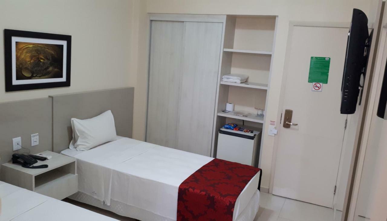 Center Patos Hotel باتوس دي ميناس المظهر الخارجي الصورة