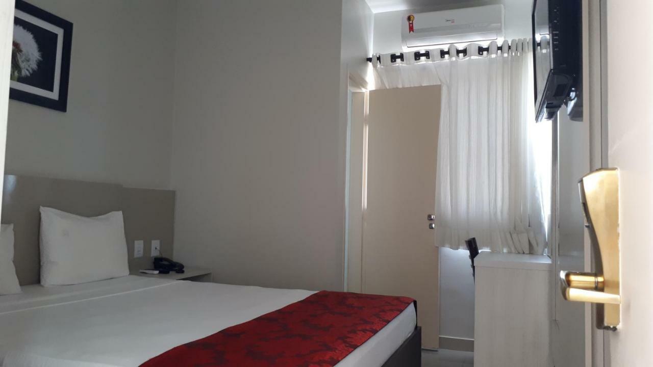 Center Patos Hotel باتوس دي ميناس المظهر الخارجي الصورة